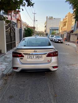 نيسان سنترا
